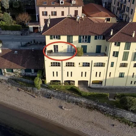 The Sunset 1 By Design Apartment Bellano